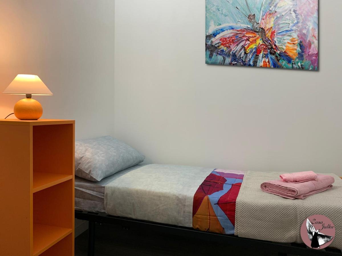 Casa Julka Apartment Ливорно Екстериор снимка