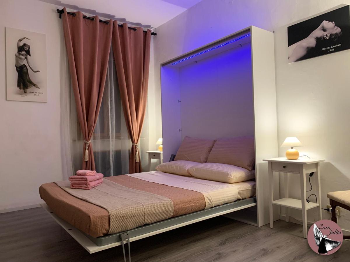 Casa Julka Apartment Ливорно Екстериор снимка